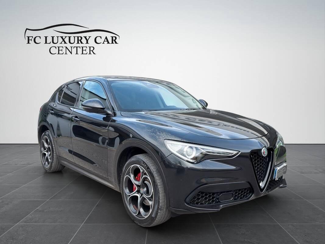 Alfa Romeo Stelvio 2.2 t Business Q4 190cv auto my19