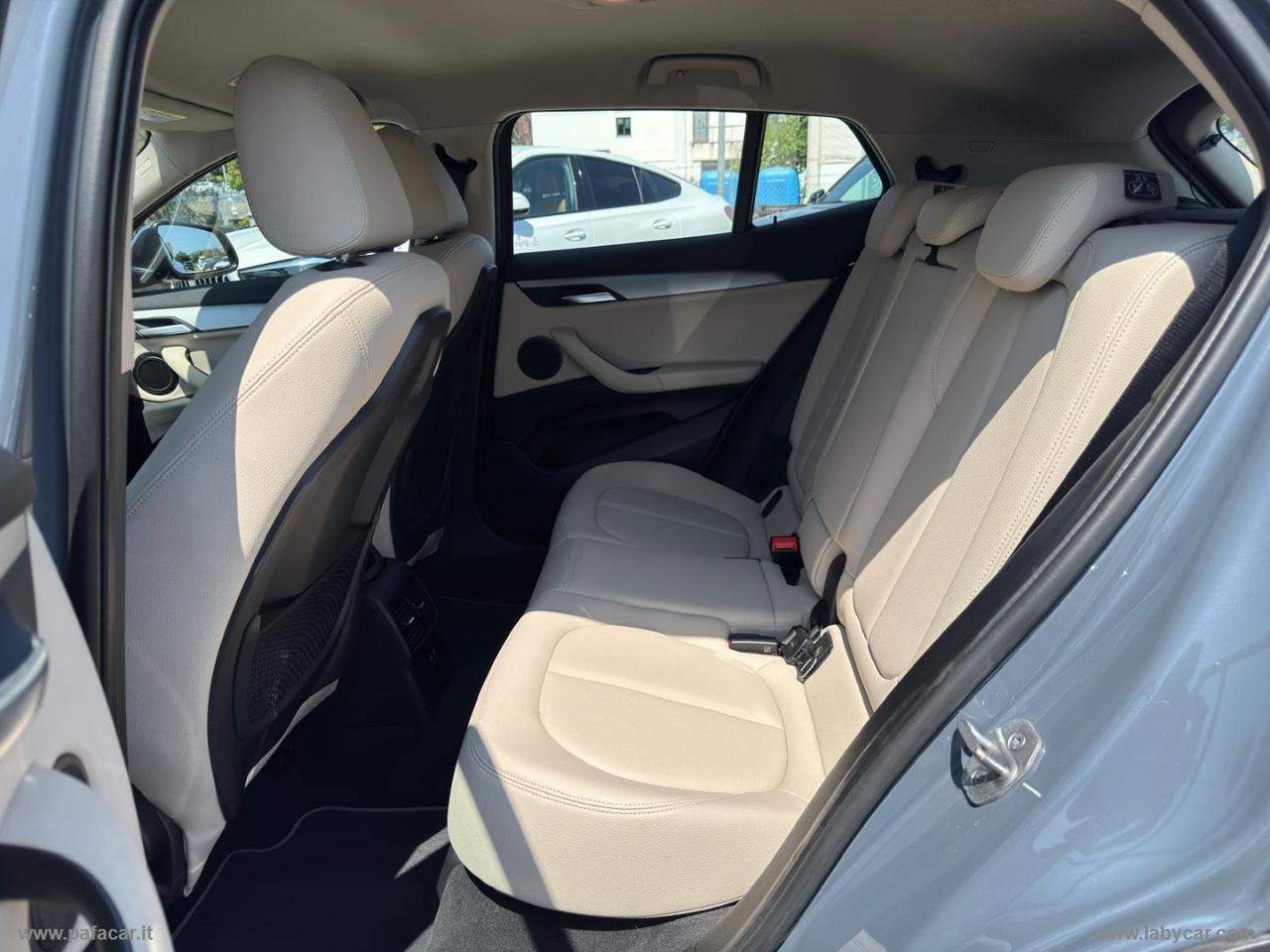 BMW X2 sDrive16d Business-X