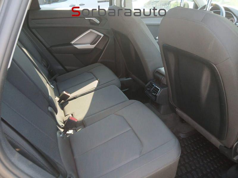 Audi Q3 Q3 40 2.0 tfsi Business Advanced quattro s-tronic.