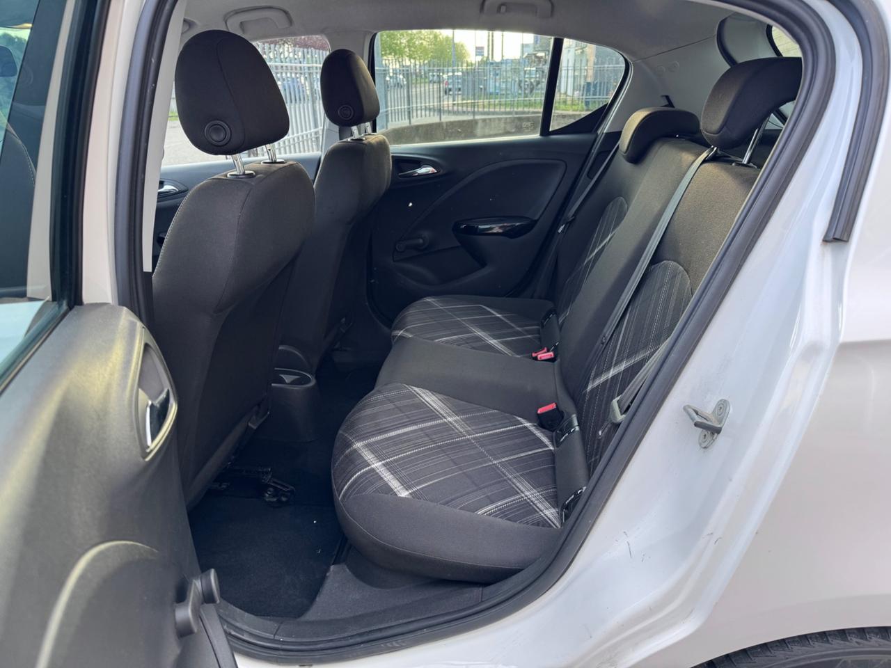 Opel Corsa 1.2 Benzina & GPL. Ok Neopatentati. Euro 6