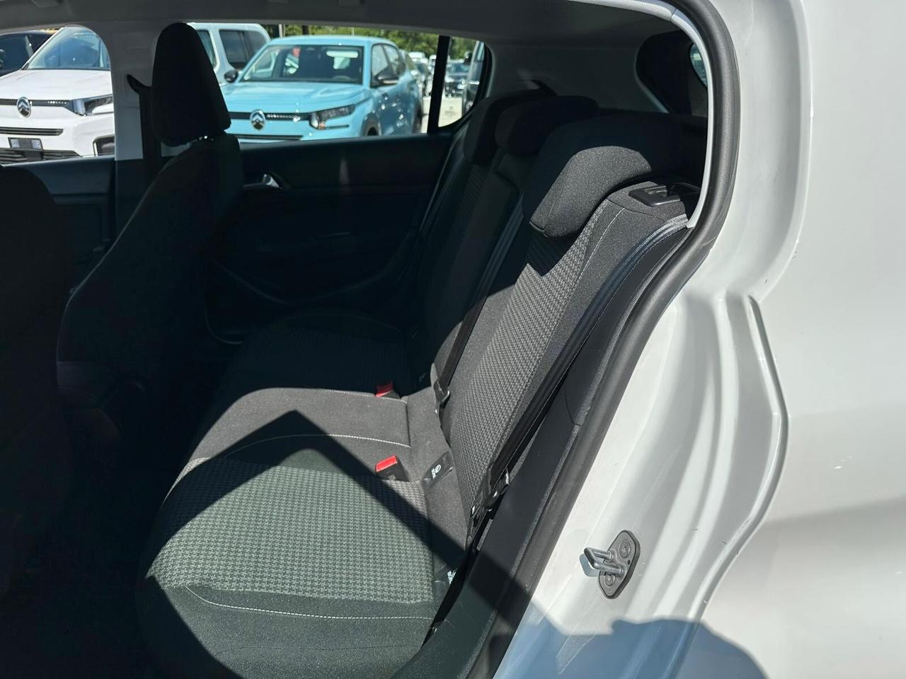 Peugeot 308 BlueHDi 120 S&S Business