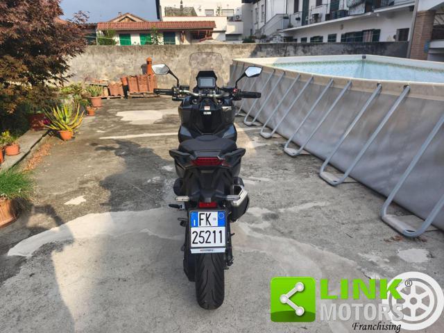 HONDA X-ADV 750 RH10