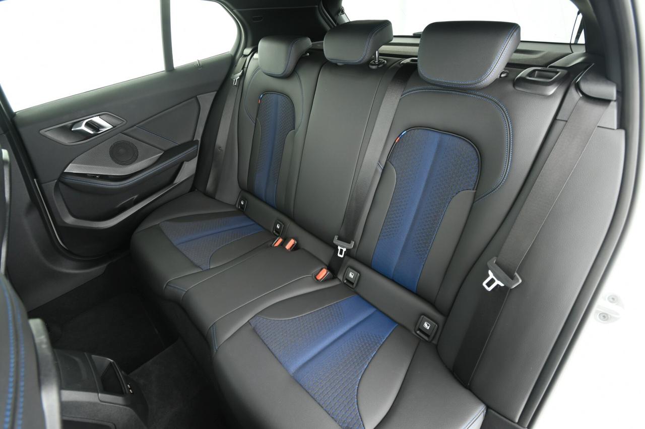 Bmw 118 118i 5p. Msport Automatic
