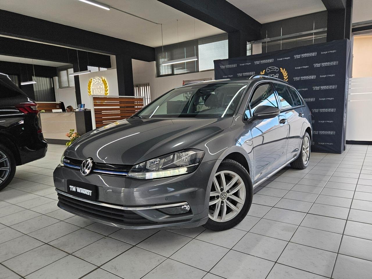 Volkswagen Golf Variant 1.4 tgi Business 110cv