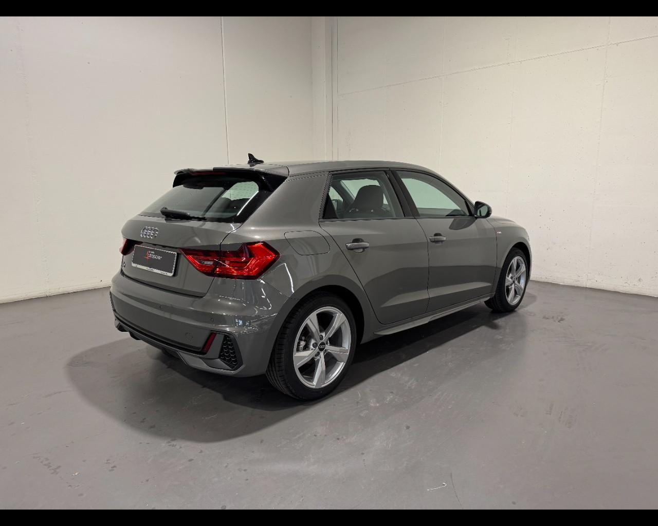 AUDI A1 SPORTBACK 30 TFSI S-TRONIC S-LINE EDITION