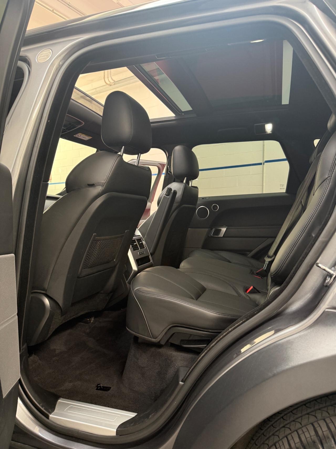 Land Rover Range Rover Sport Range Rover Sport 2.0 HSE Dynamic 240CV