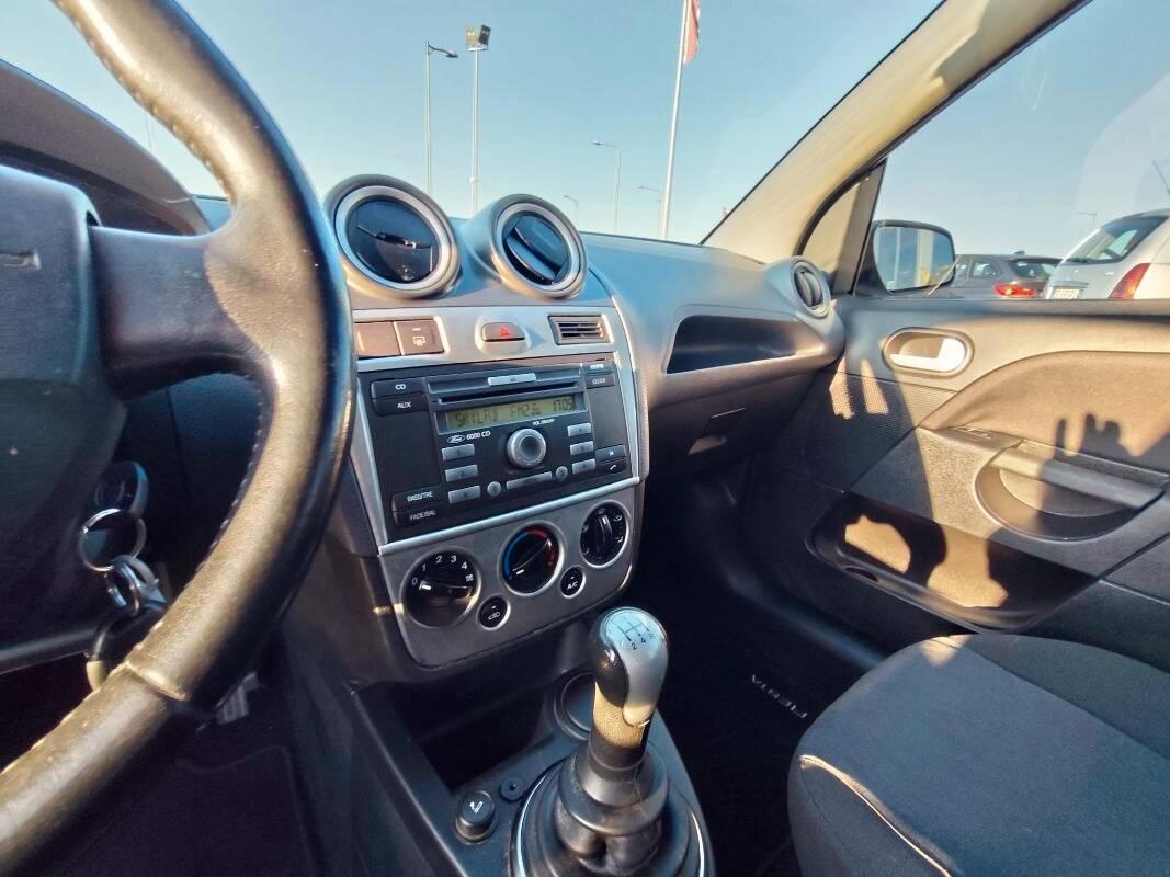 Ford Fiesta 1.4 tdci Plus 5p
