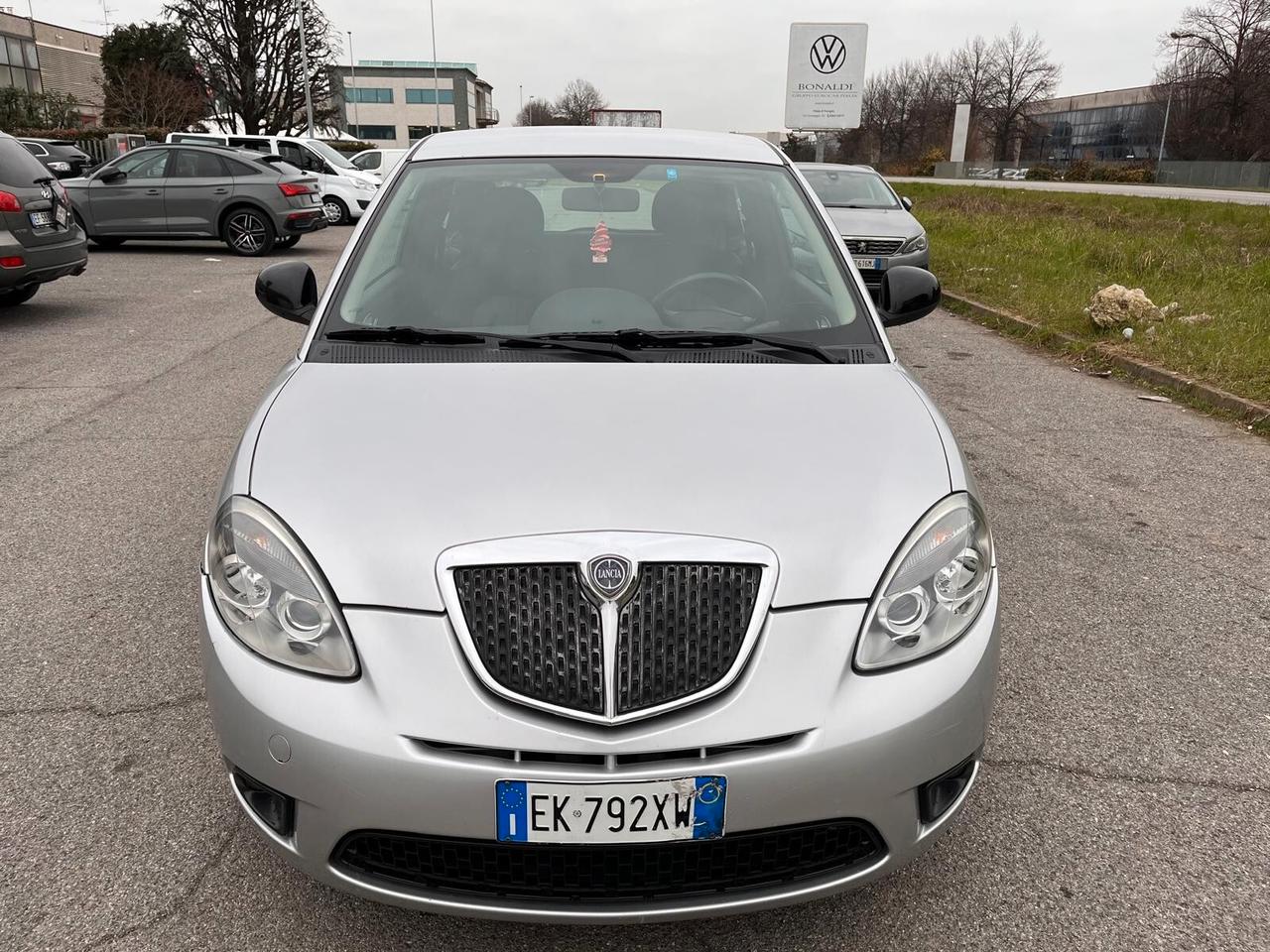 Lancia Ypsilon 1.4 Unyca Ecochic GPL