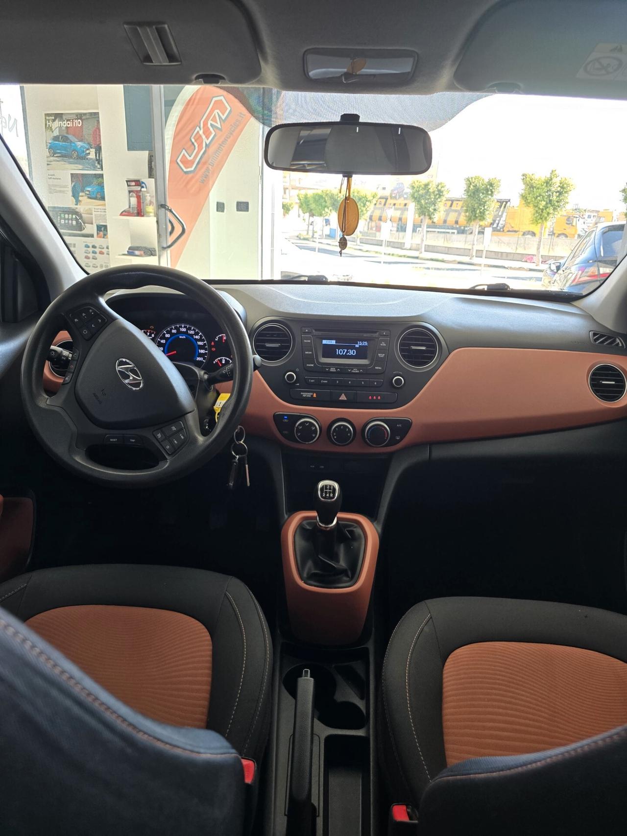 Hyundai i10 1.0 MPI Login