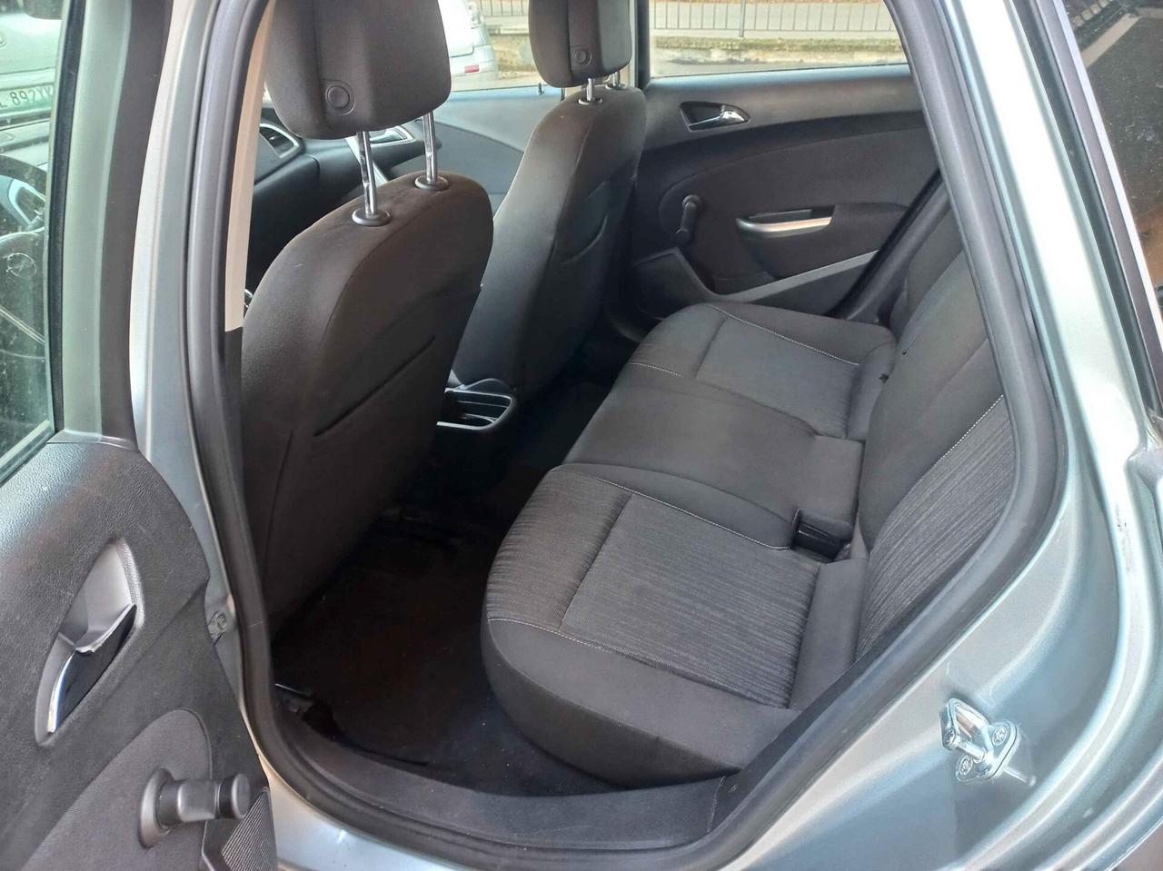 Opel Astra 1.7 CDTI 110CV 5 porte Cosmo