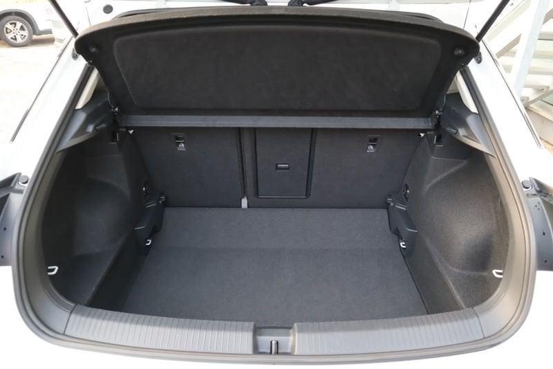 Volkswagen T-Roc 1.5 TSI ACT Goal ACC PDC LED CAR PLAY