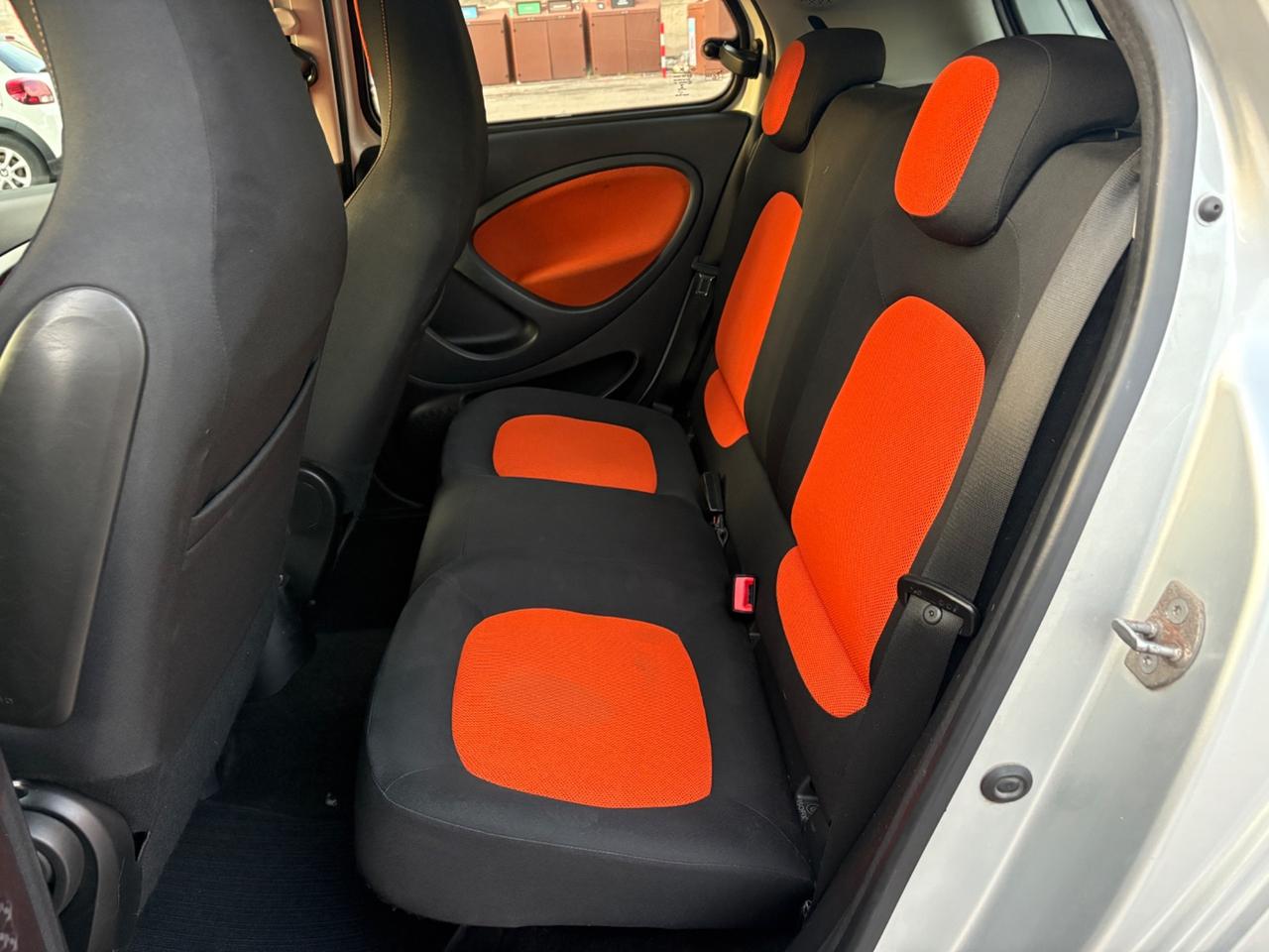 Smart ForFour 1.0 BENZ/GPL*2014”PASSION”