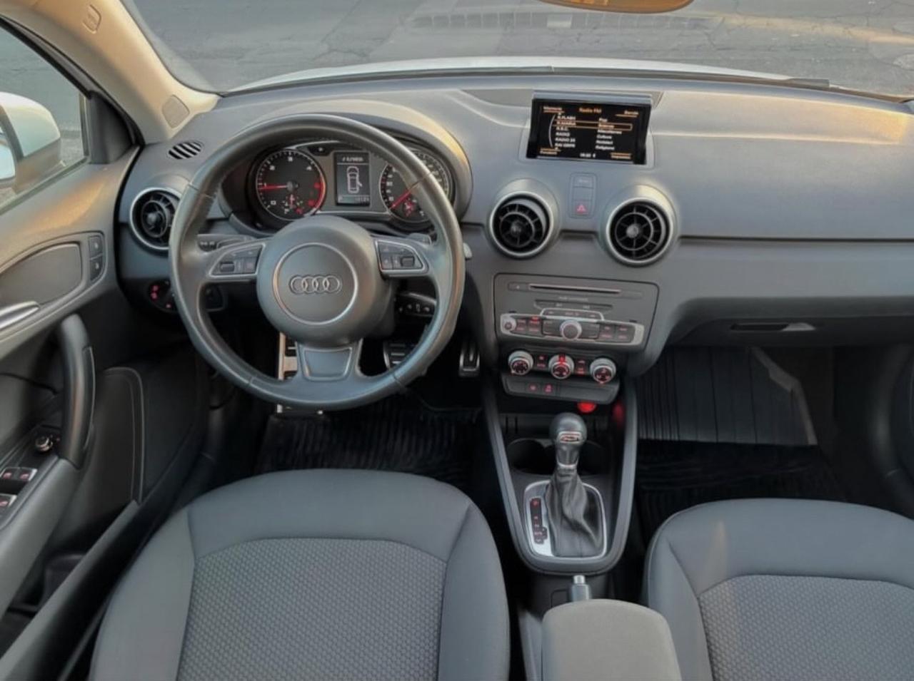 Audi A1 1.4 TDI S tronic