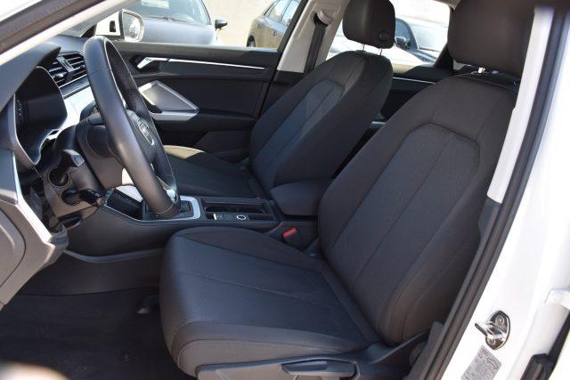 AUDI Q3 35 TDI S tronic Business