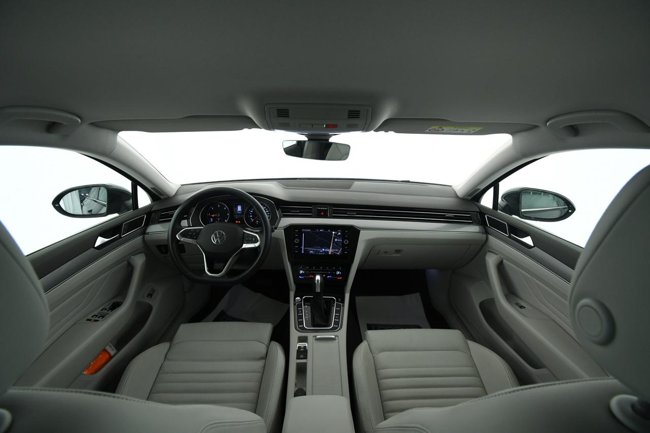VOLKSWAGEN Passat Variant 2.0 tdi Business 150cv dsg CAMERA+LED+PELLE+ACC