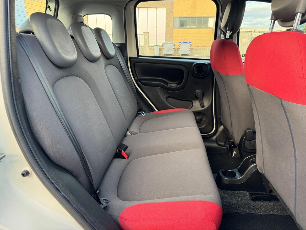 Fiat Panda 0.9 TwinAir Turbo Natural Power Lounge