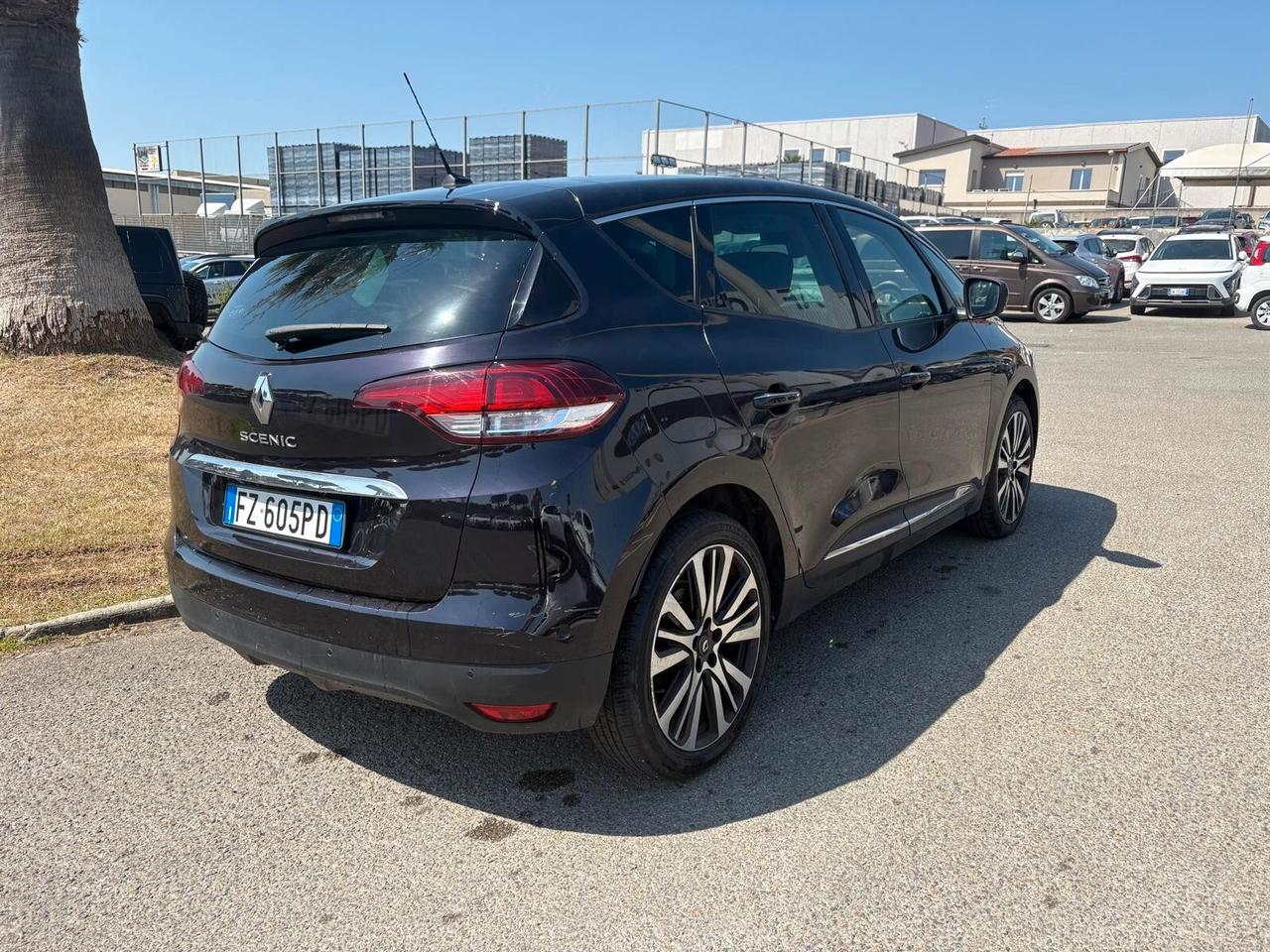 Renault Scenic Scénic Blue dCi 150 CV Initiale Paris
