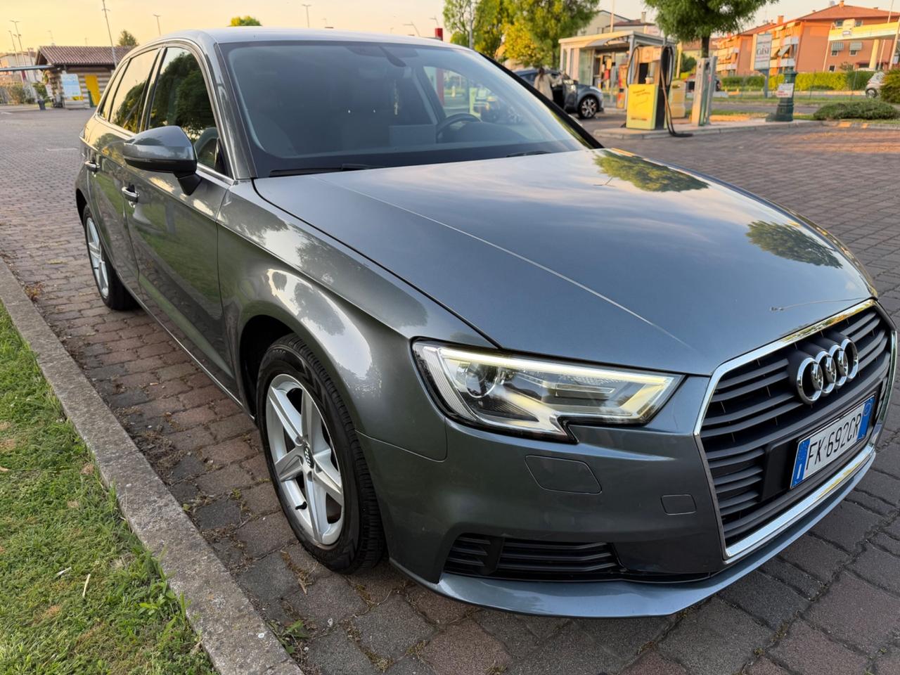 Audi A3 diesel 1.6 NEOPATENTATI 2017