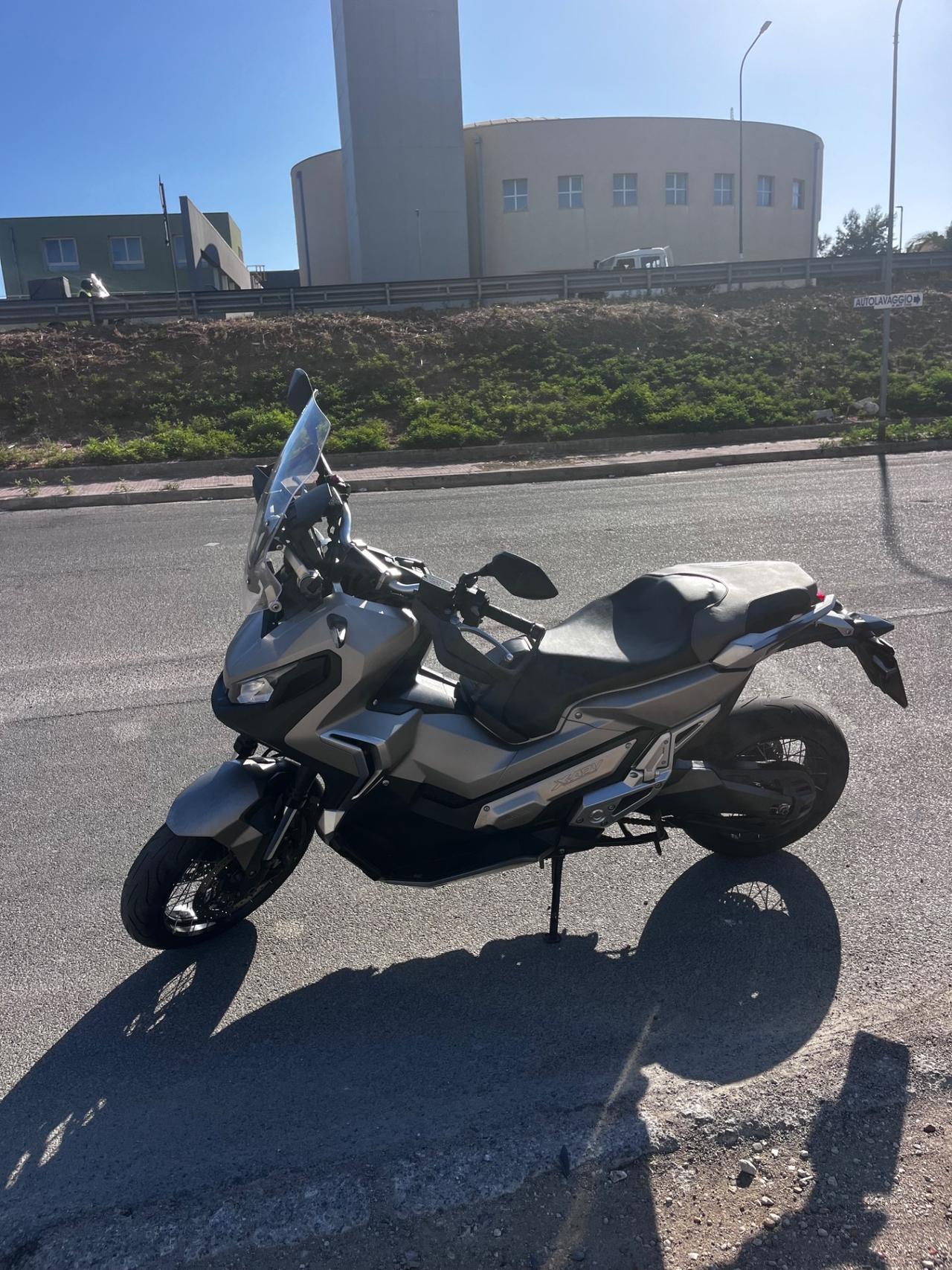 Honda ADV 350 2023 bauletto paravento