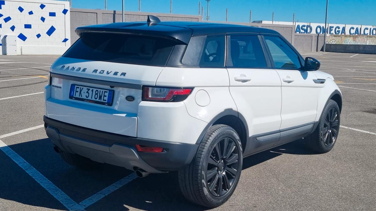 Land Rover Range Evoque 2.0 150 CV 5p. Pure