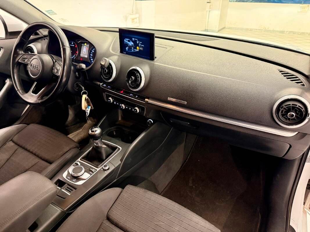 Audi A3 Sportback 1.6 tdi Sport 110cv