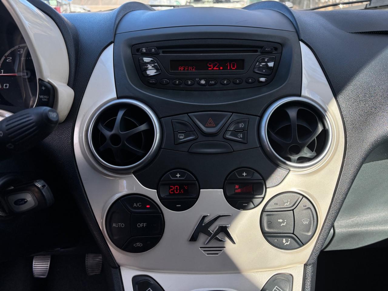 Ford Ka 1.3 TDCi 75CV Titanium