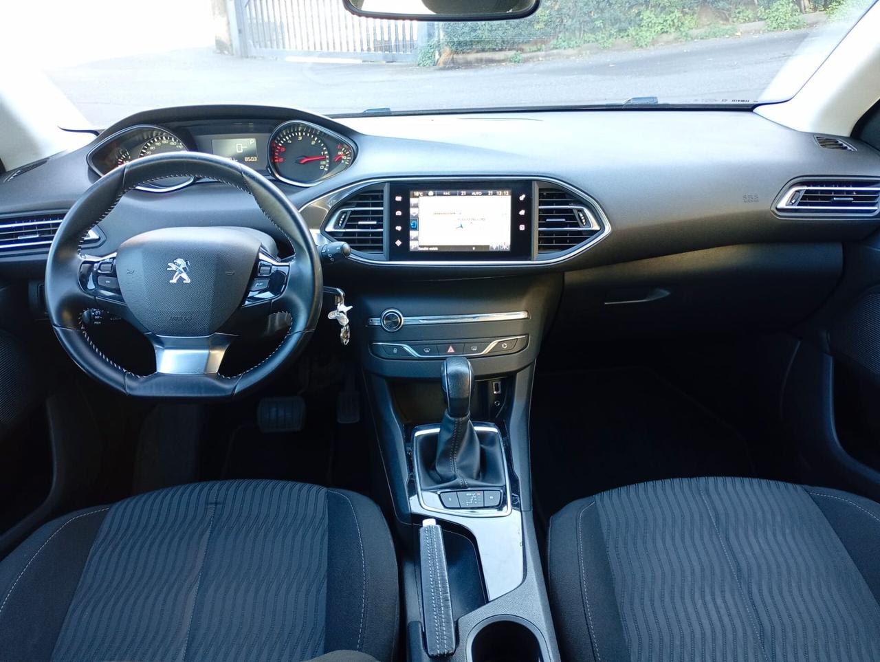 Peugeot 308 BlueHDi 120 S&S EAT6 SW Business