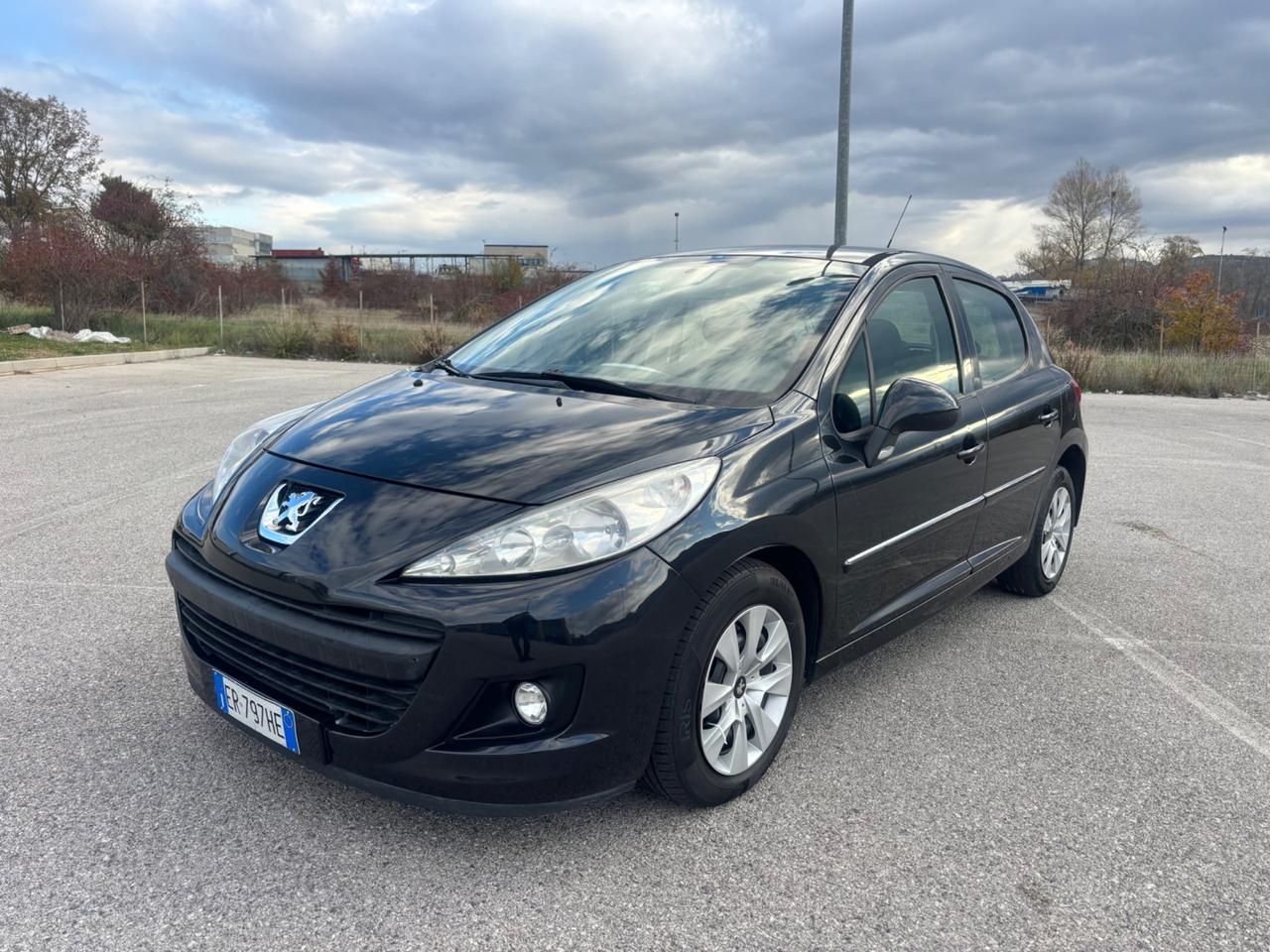 Peugeot 207 Plus 1.4 8V 75CV 5p. ECO GPL