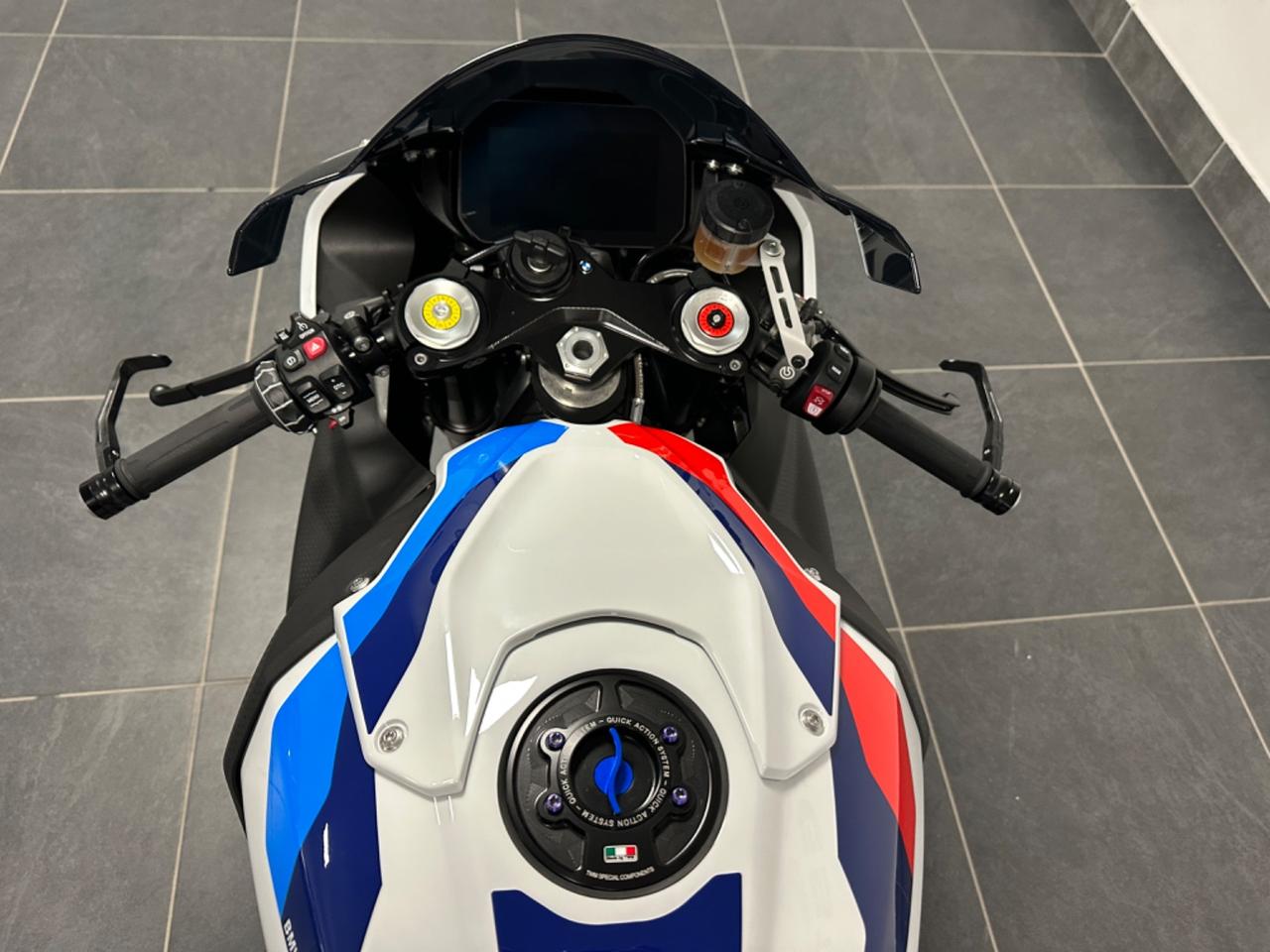 BMW M1000RR 212CV FULL CARBONIO M VERA!! PARI AL NUOVO