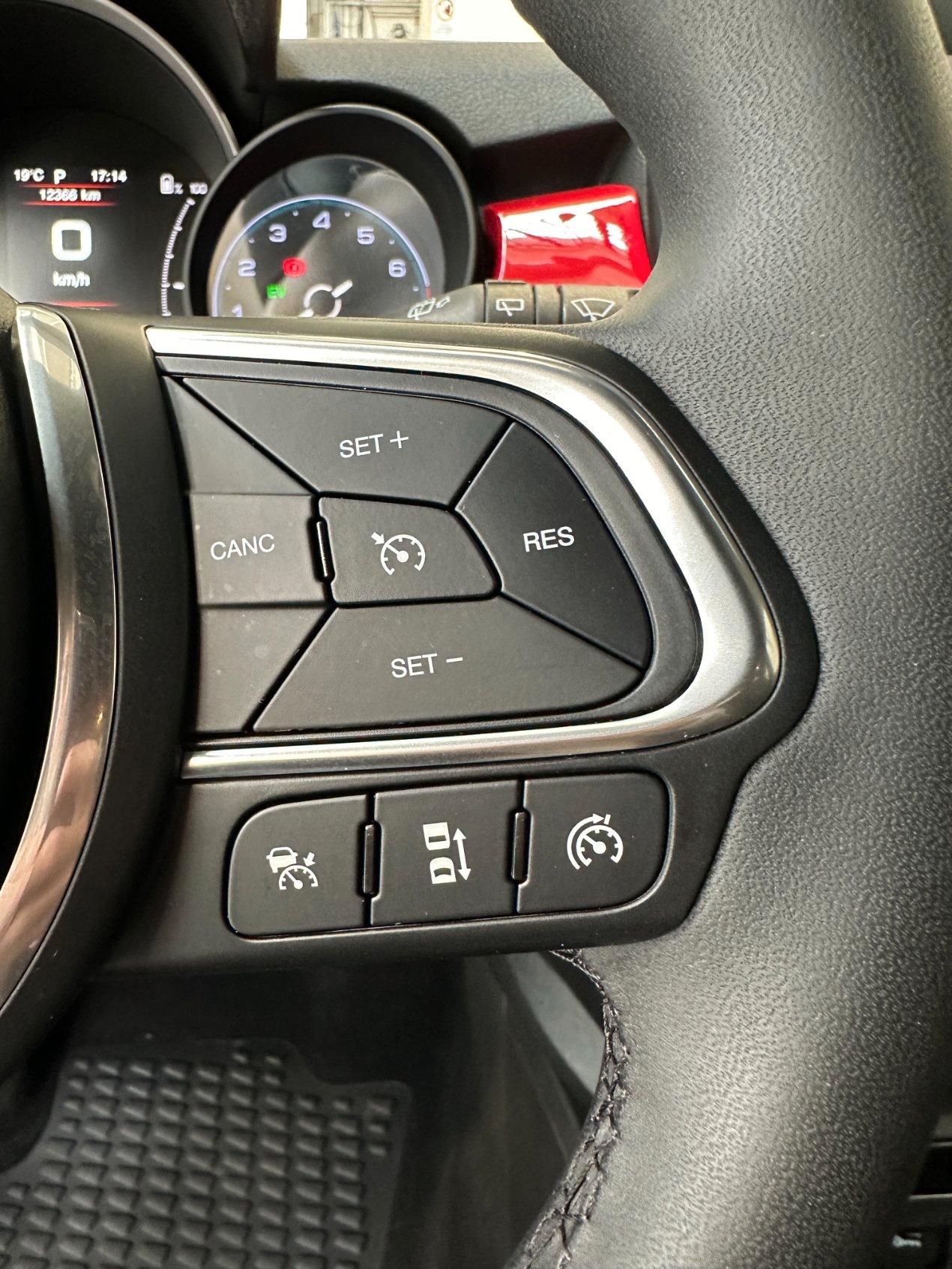 Fiat 500 X Dolcevita RED Cabrio 1.5 t4 hybrid 130cv Auto
