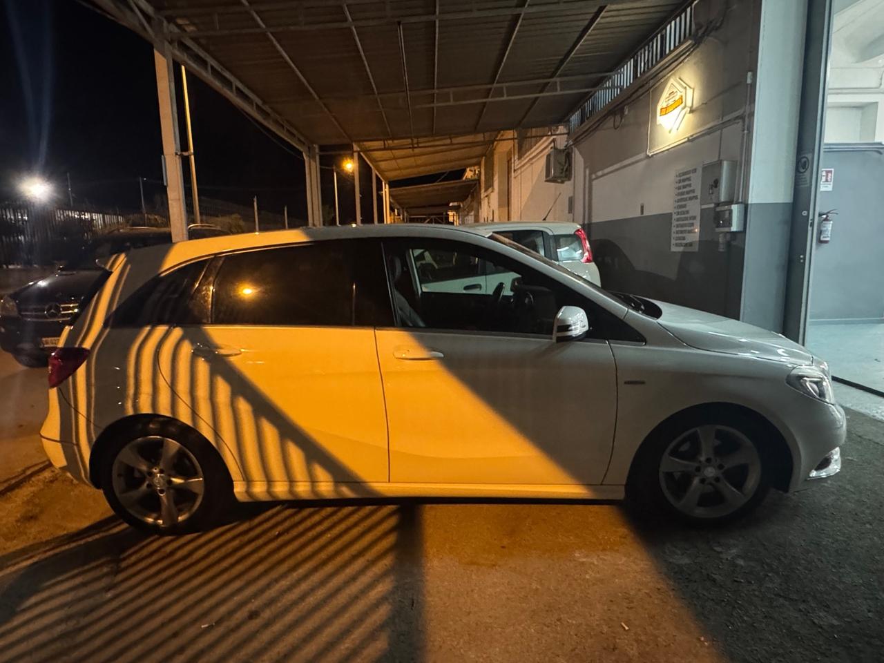 Mercedes-benz B 180 CDI Premium