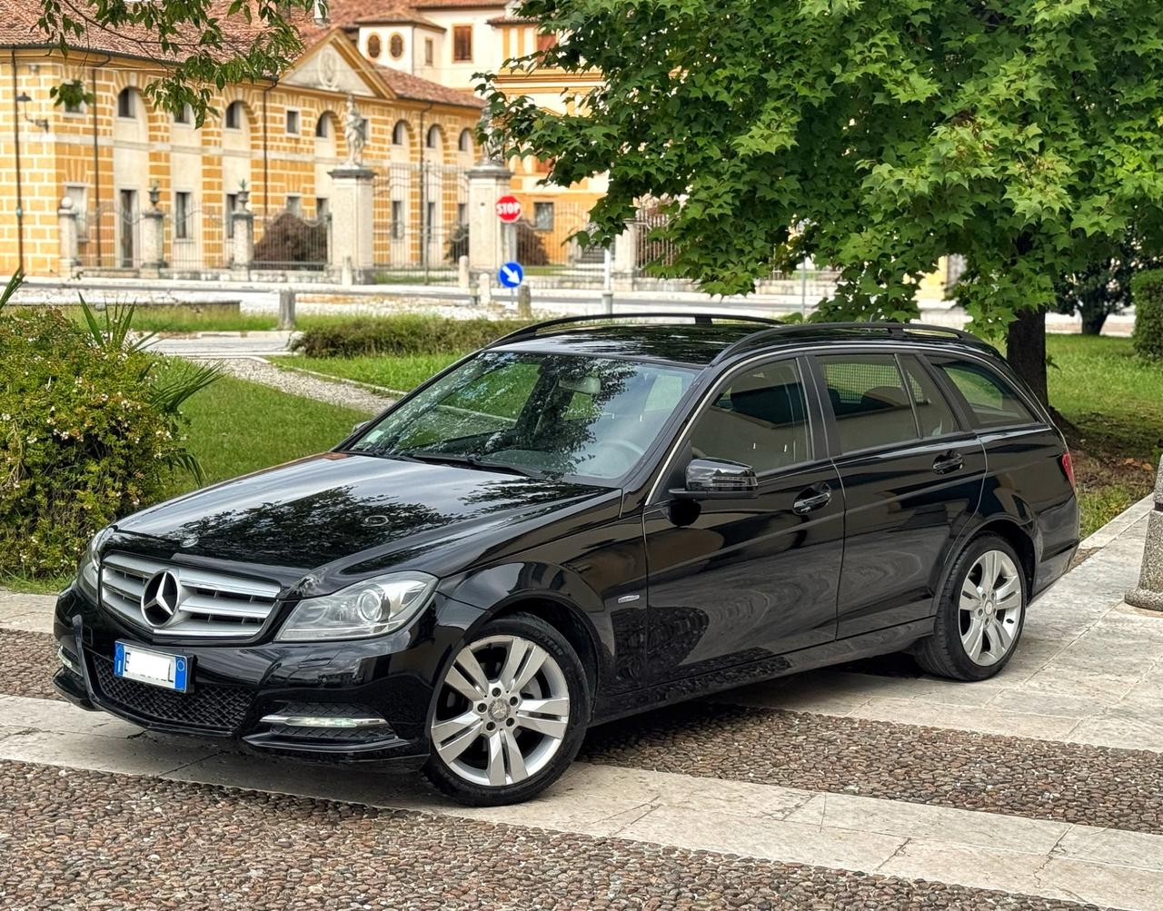 Mercedes-benz C 200 CDI BlueEFFICIENCY Avantgarde