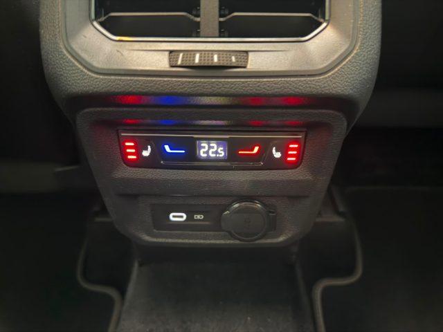 VOLKSWAGEN Tiguan 2.0 TDI DSG 4MOTION R-Line //TETTO//PELLE/LED