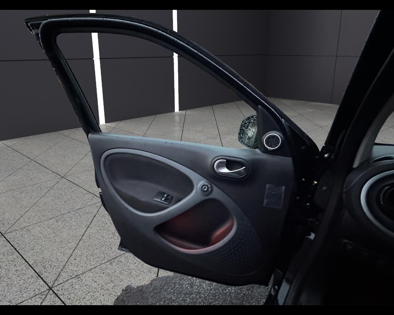 SMART forfour 2ªs. (W453) - forfour BRABUS 0.9 Turbo twinamic Xclusive