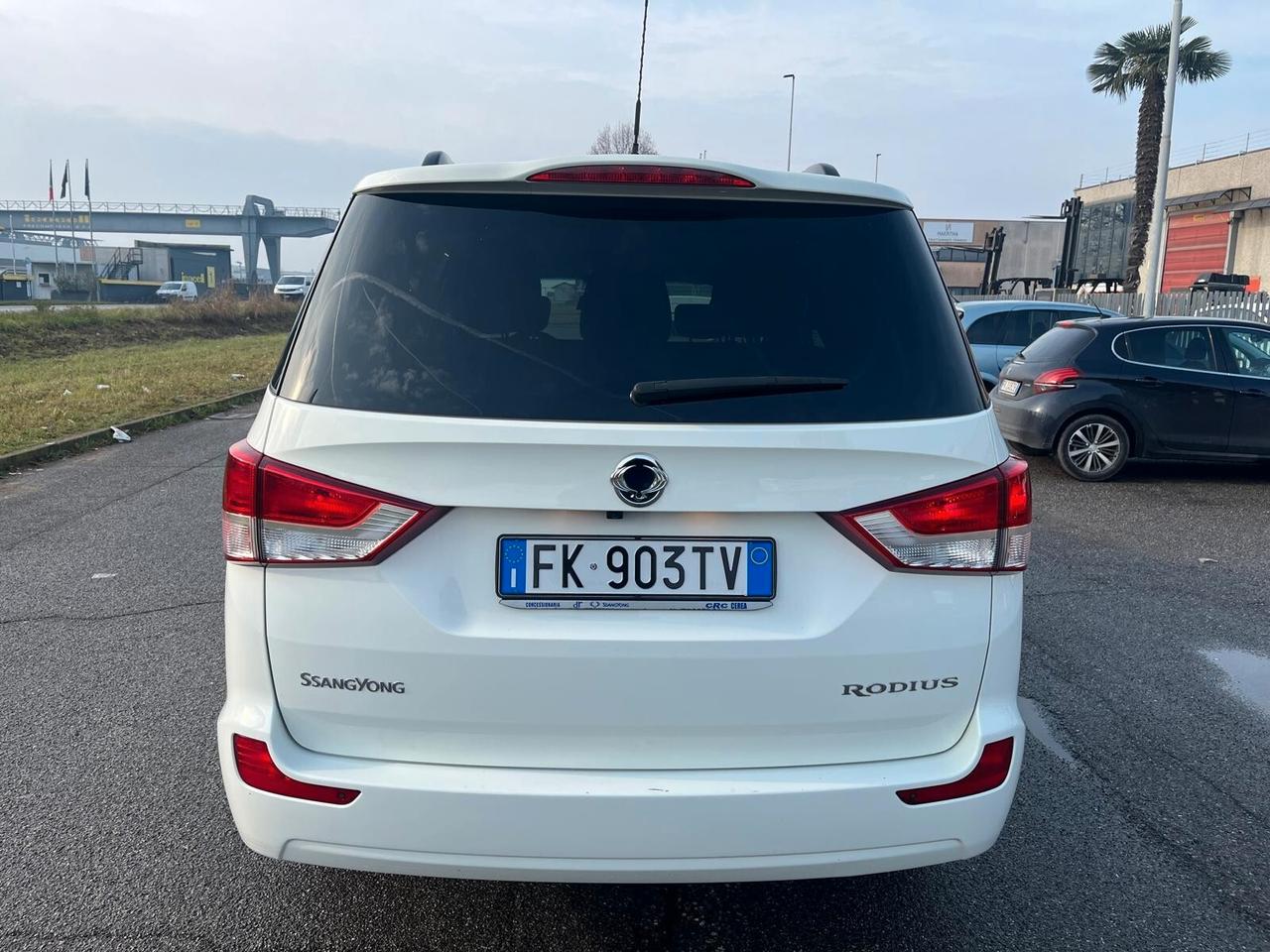 Ssangyong Rodius 2.2 Diesel 4WD A/T Classy