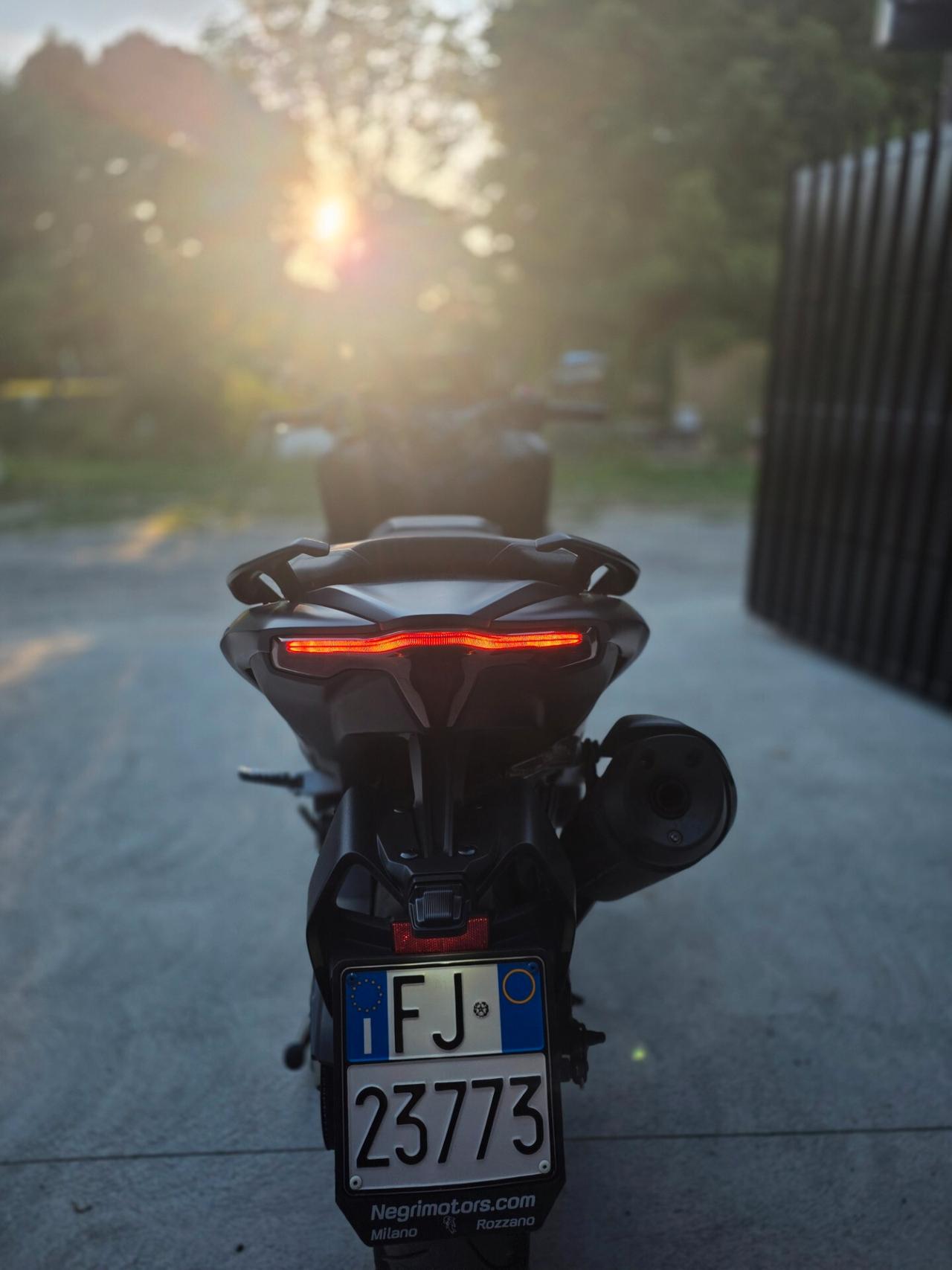 Yamaha T Max 560 Blue