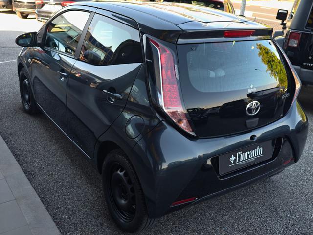 TOYOTA Aygo 1.0 VVT-i 69 CV 5 porte x-cool