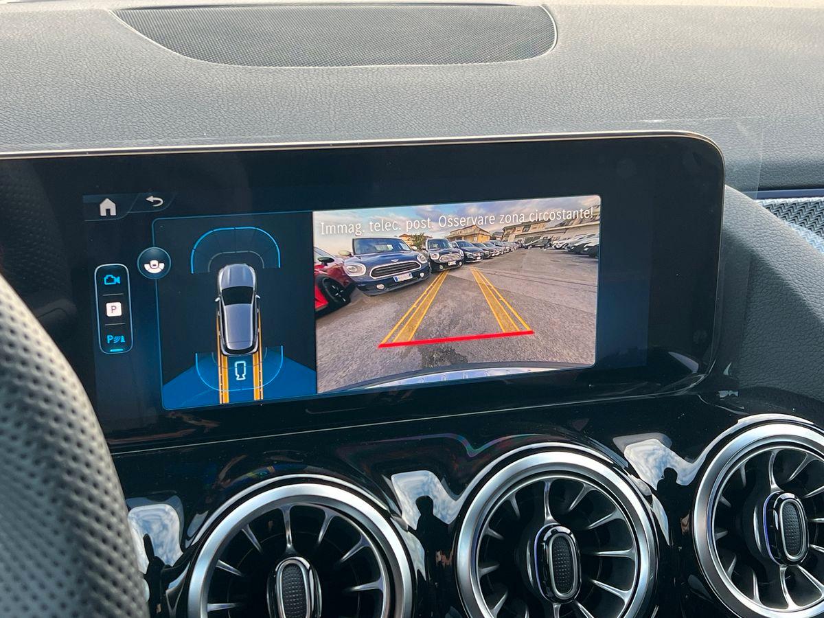 Mercedes-Benz GLA 200 d automatic