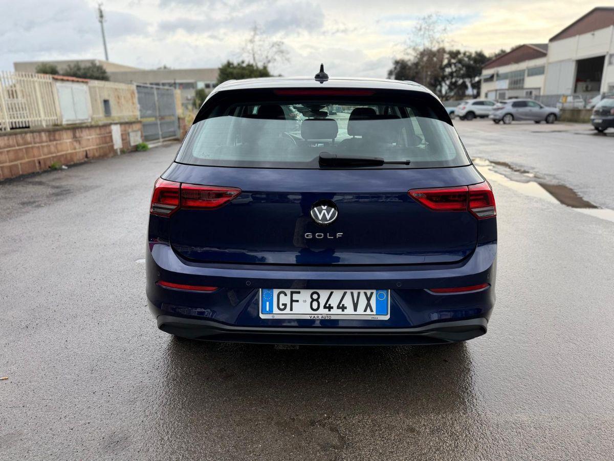 VOLKSWAGEN - Golf - Variant 2.0 TDI SCR Style