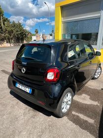 Smart ForFour EQ Youngster- 2019 CON PROBLEMI DI RICARICA