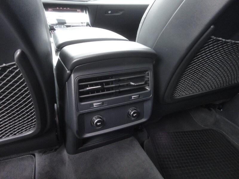 AUDI Q8 Q8 50 TDI 286 CV quattro tiptronic Sport