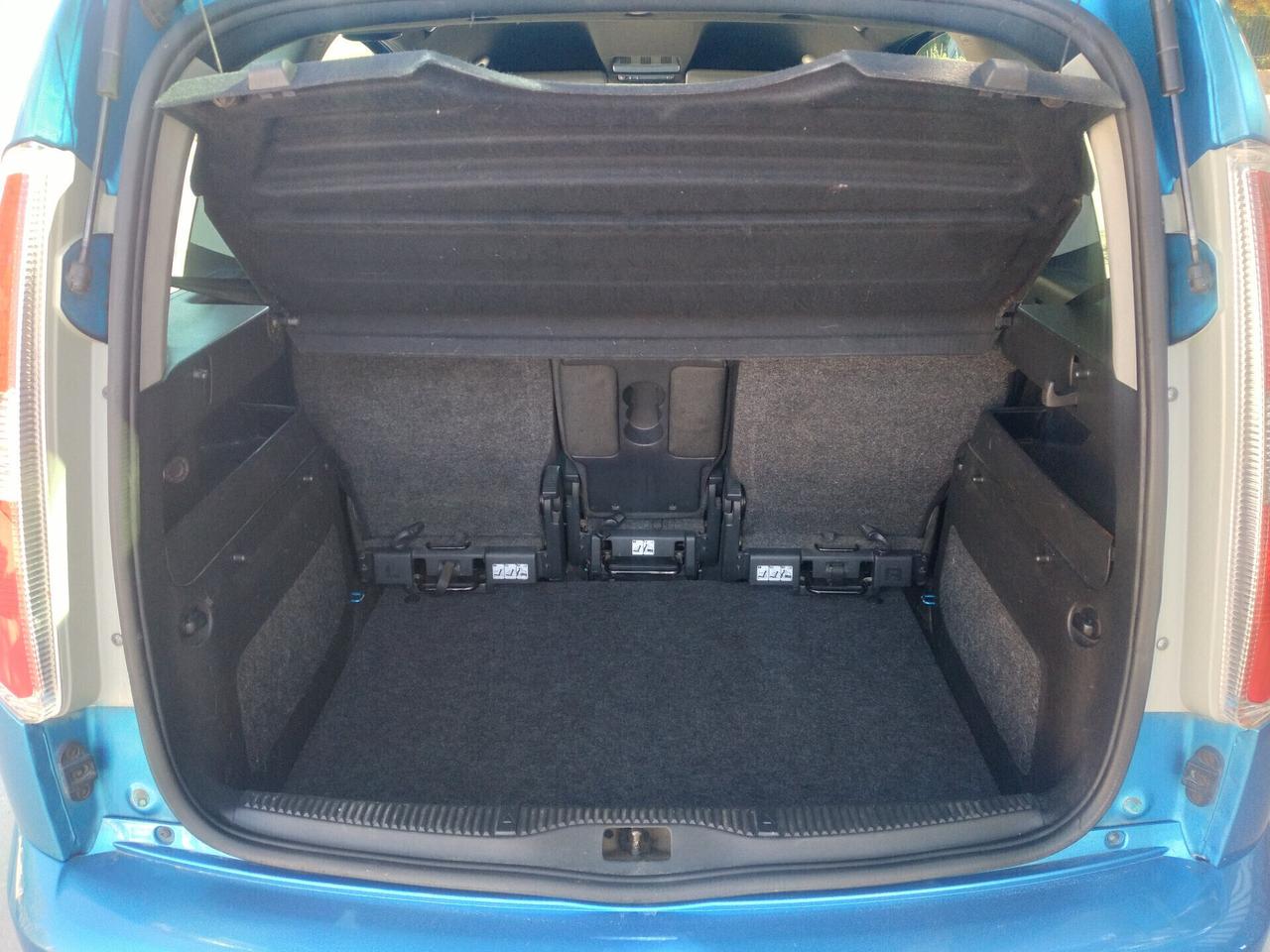 Skoda Roomster 1.4 TDI 80CV Style