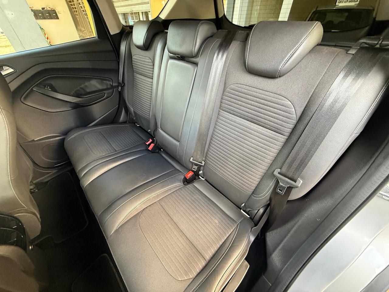 Ford Kuga 2018 - 2.0 TDCI 150 CV S&S 4WD Vignale