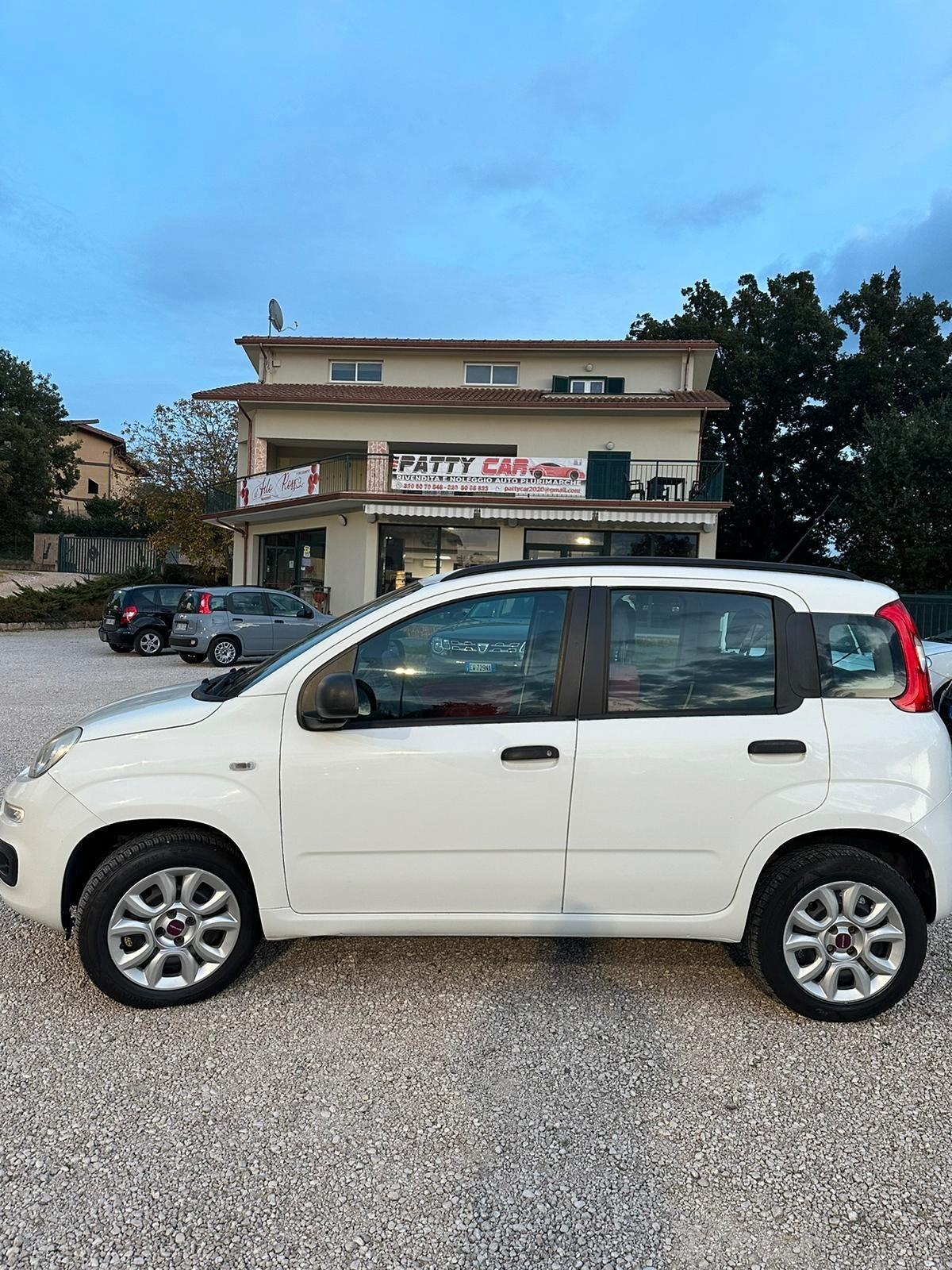 Fiat Panda 0.9 TwinAir Turbo Natural Power Lounge