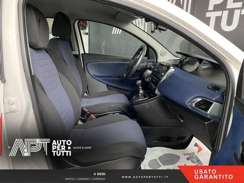 Lancia Ypsilon Ypsilon 1.0 firefly hybrid Platino s&s 70cv