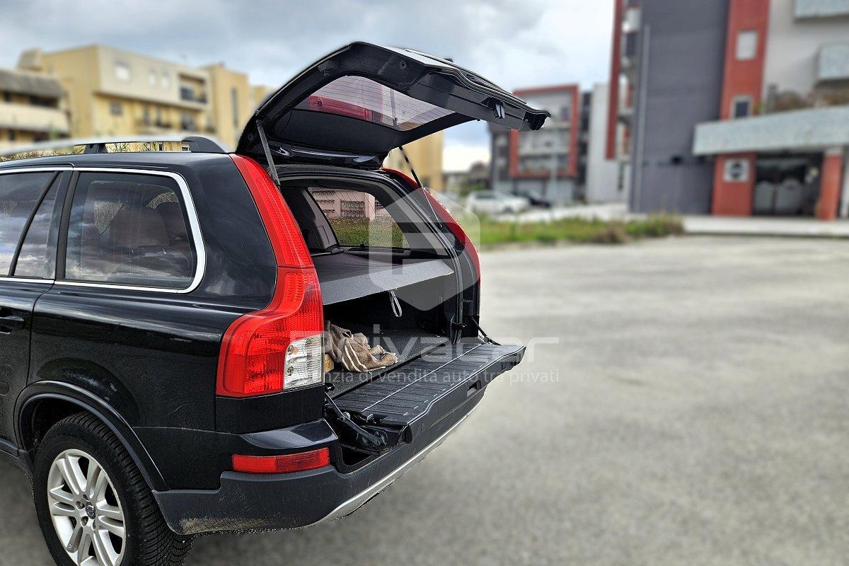 VOLVO XC90 2.4 D5 185 CV AWD Momentum