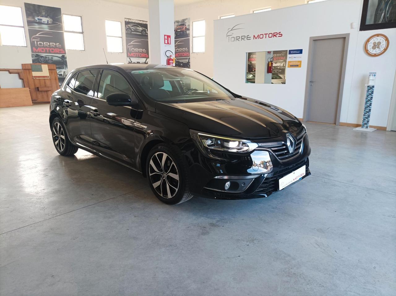 Renault Mégane dCi 8V 110 CV EDC Energy Intens