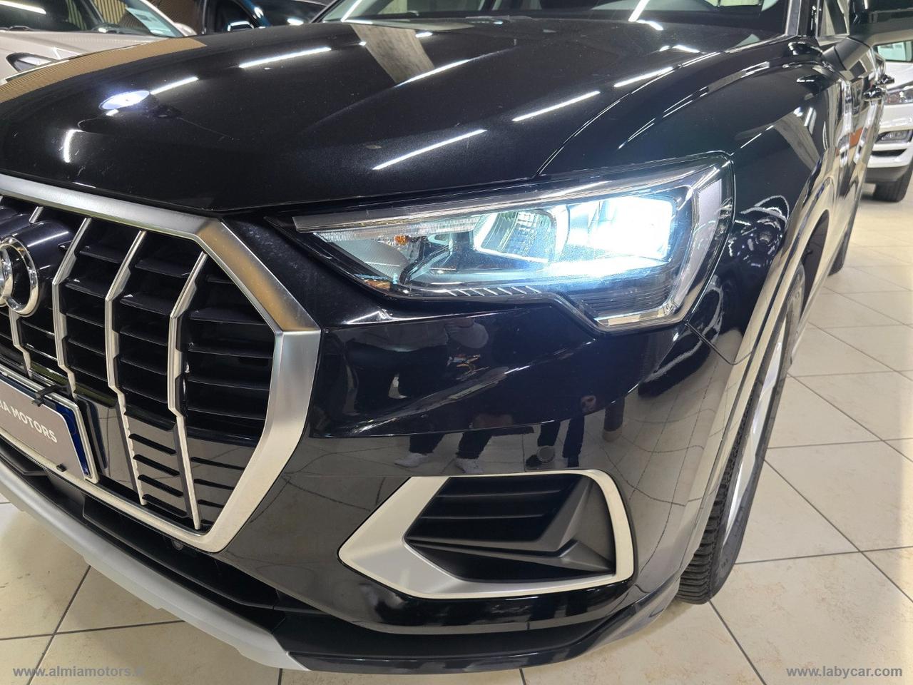 AUDI Q3 35 TDI S tronic