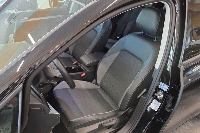 Volkswagen Golf Golf 1.5 etsi Energy 150cv dsg Camera LED Cockpit Pro