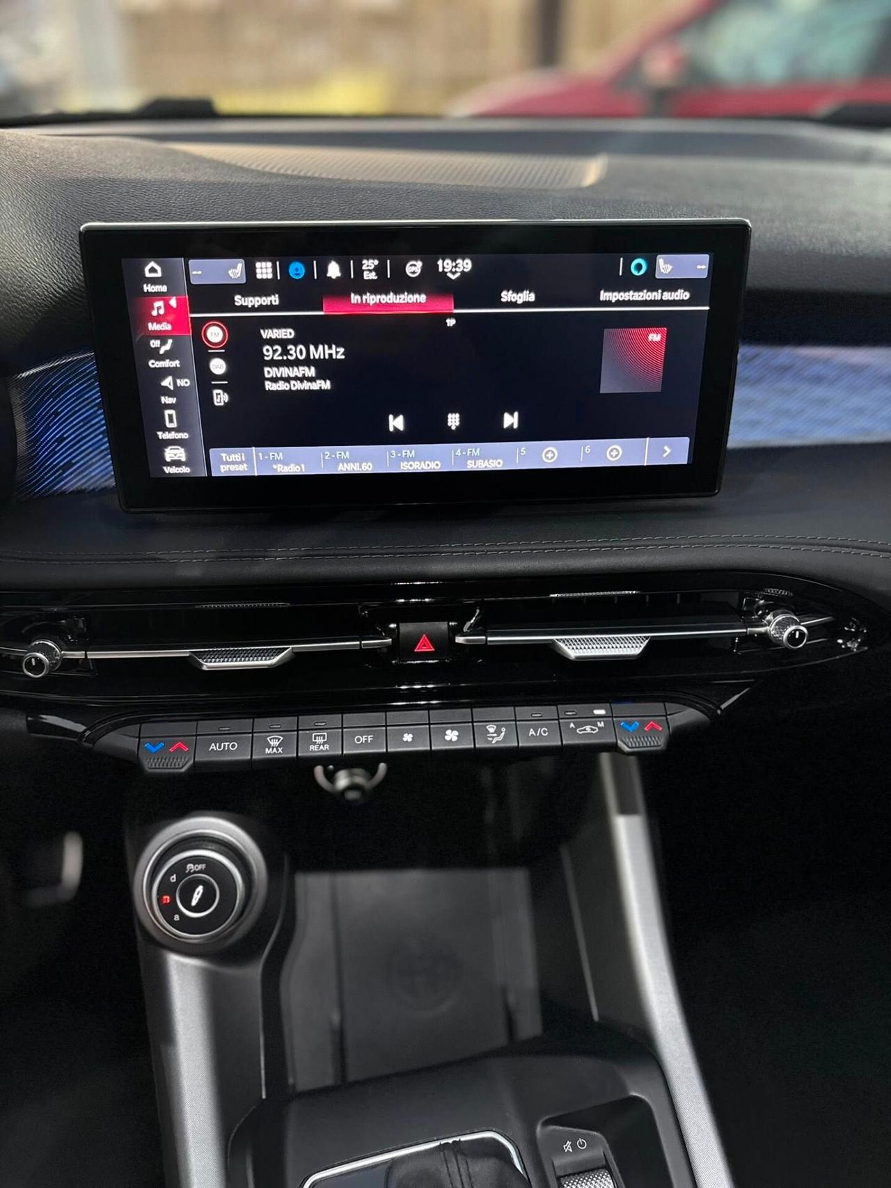 Alfa Romeo Tonale 1.3 280 CV PHEV AT6 Q4 Veloce